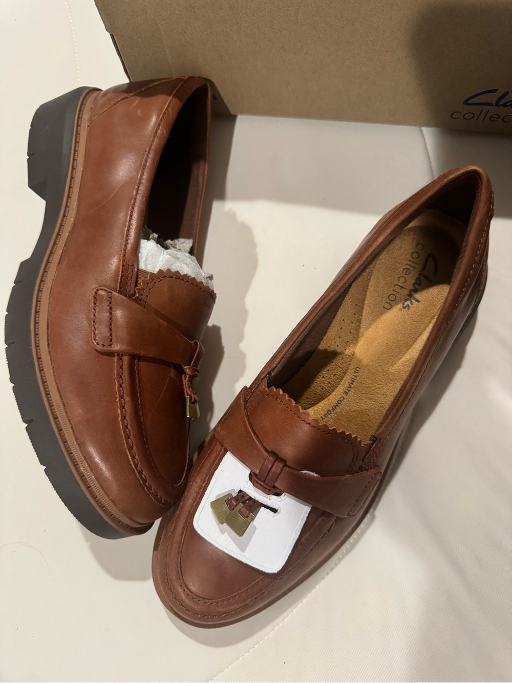Clarks Women's Chestnut Brown Leather Tassel Loafers